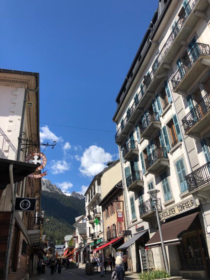 Mont Blanc View Chamonix Apartment ภายนอก รูปภาพ